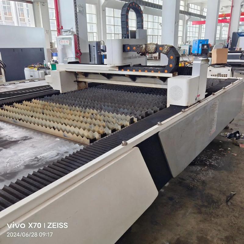 激光切割新篇章 最新拿下21年1500瓦3015双台激光切割设备